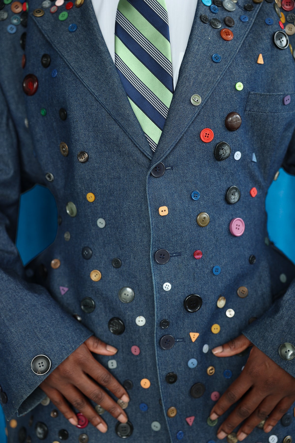 KOVA button over-sized blazer.